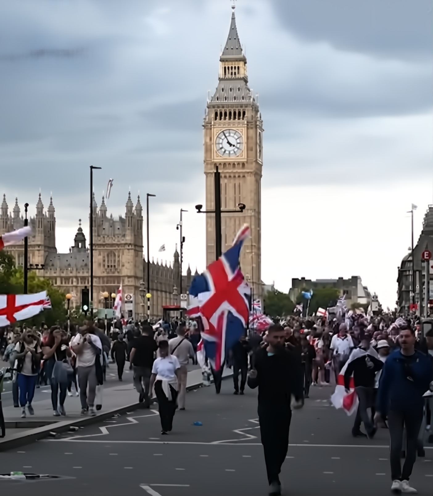 More of a football crowd unity than the PAG supporters' tea party