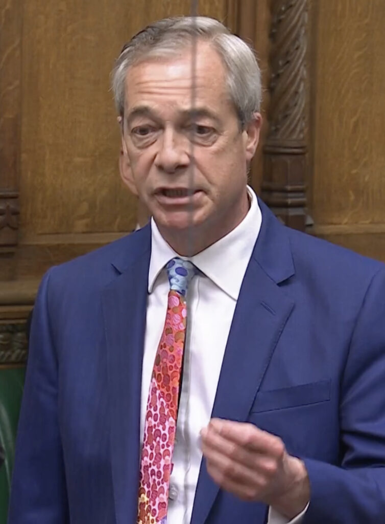 A rare guest star appearance by the Member for Cameo